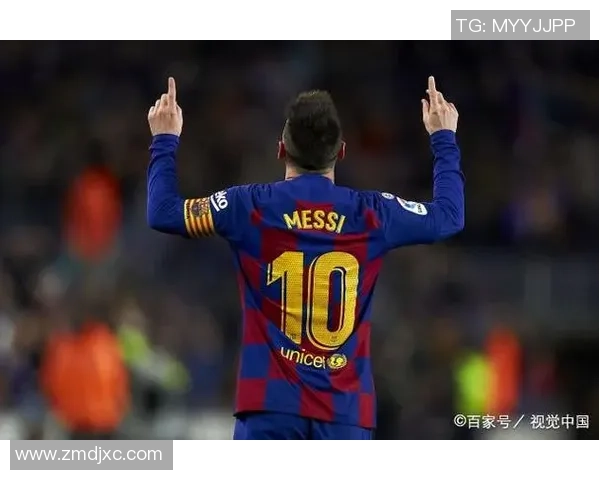 五字名字足球球星的传奇与影响力探索：他们如何改变了世界足坛的格局